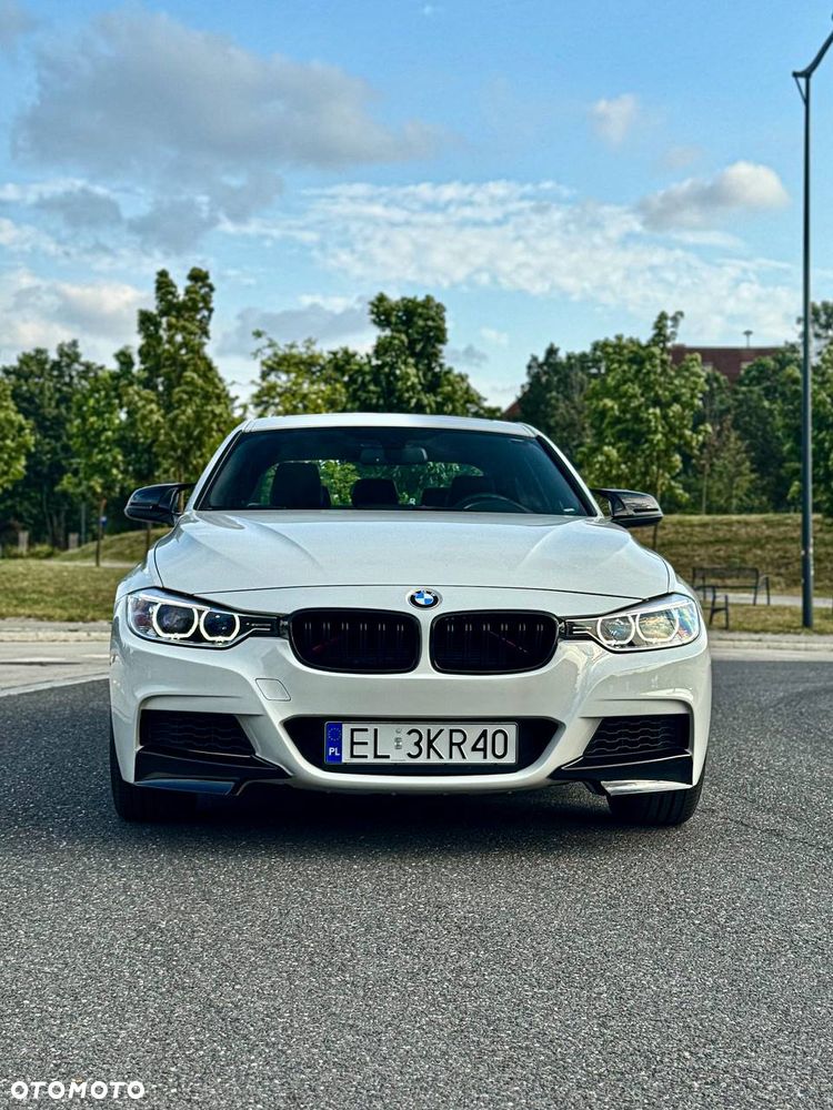 BMW Seria 3 328i xDrive - 1