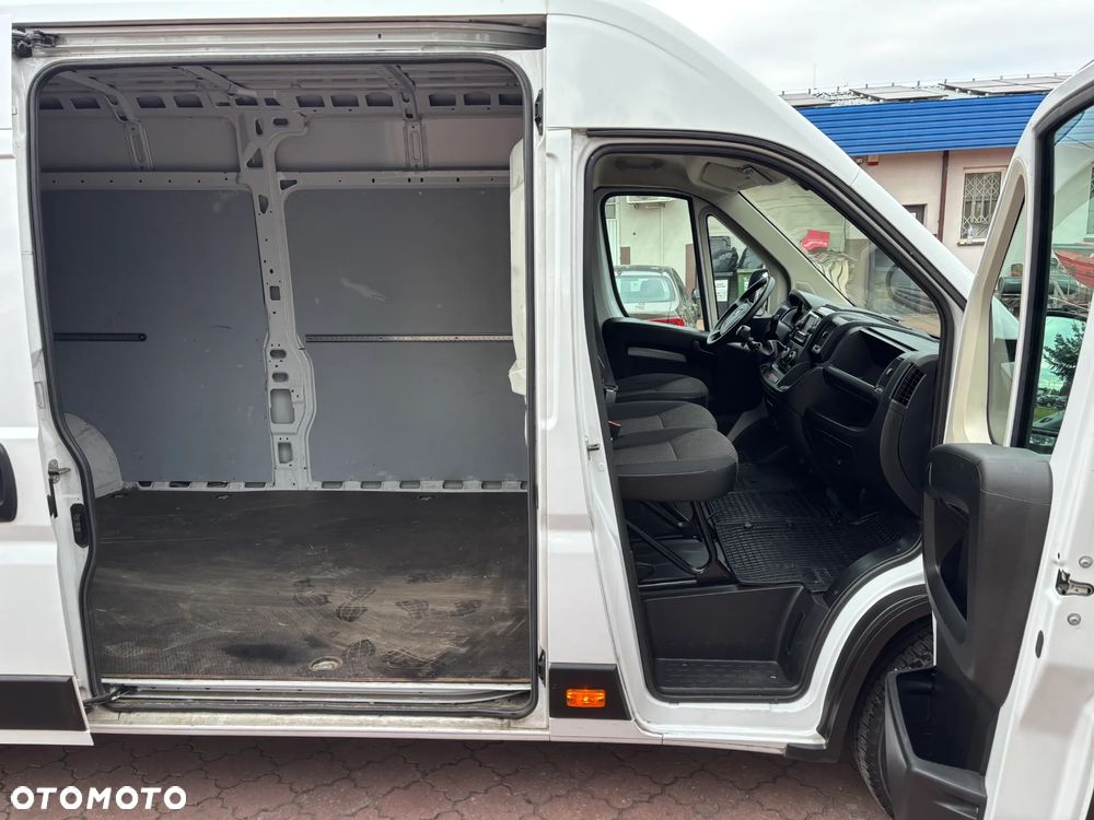 Opel Movano - 12