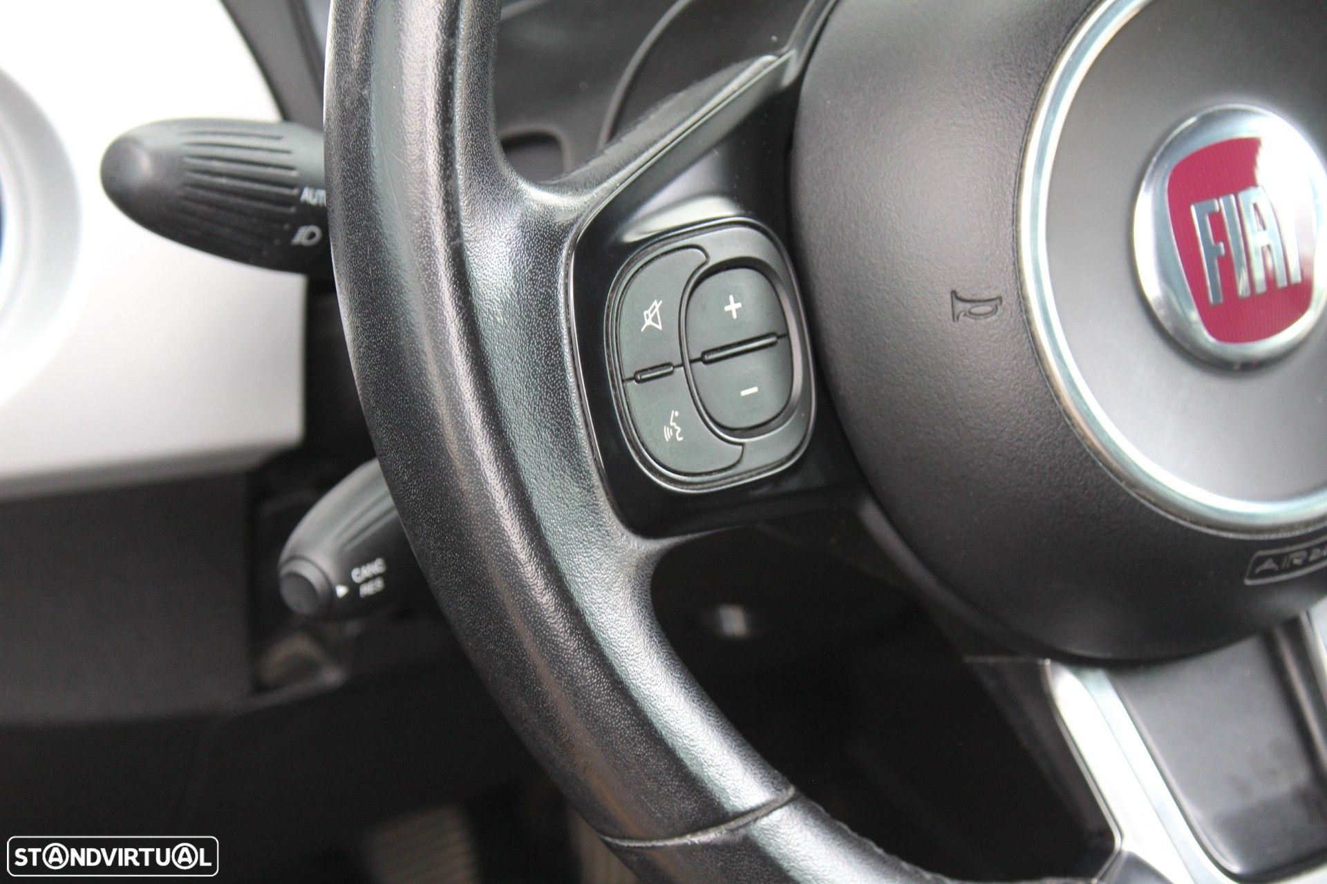 Fiat 500C 1.0 Hybrid Connect - 16