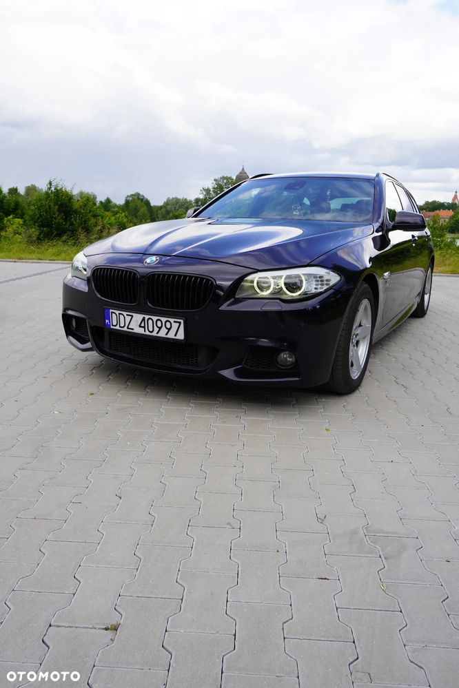 BMW Seria 5 530d xDrive Sport-Aut - 2