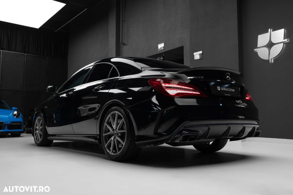 Mercedes-Benz CLA 45 AMG 4Matic AMG Speedshift DCT 7G - 37