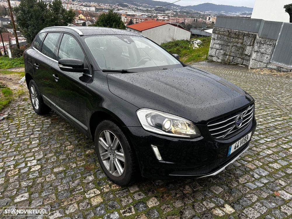 Volvo XC 60 D3 Geartronic Summum - 3
