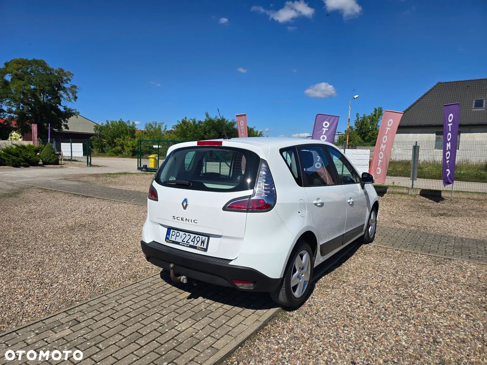 Renault Scenic 1.6 16V 110 TomTom Edition - 6