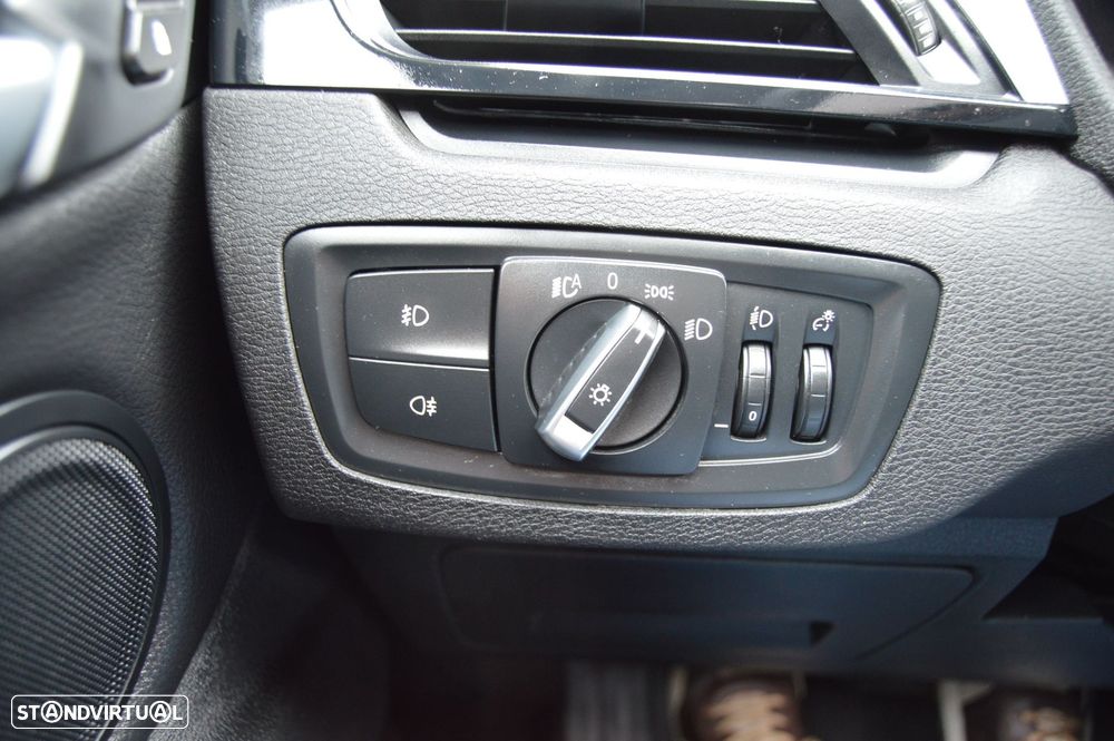 BMW X1 25 e xDrive - 42