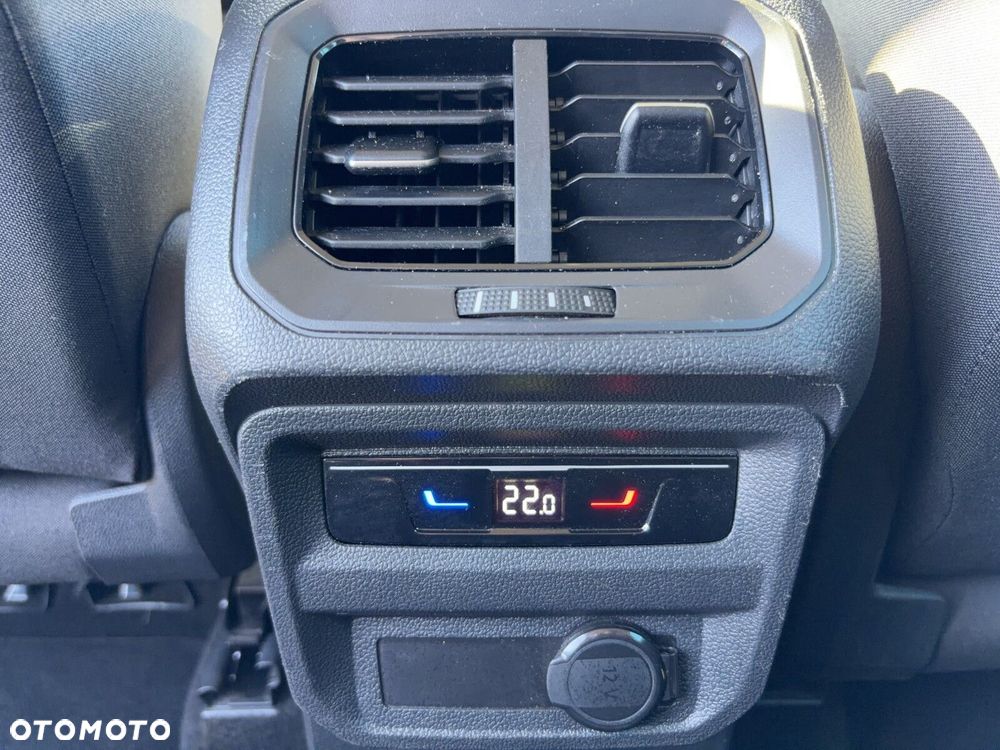 Volkswagen Tiguan - 28
