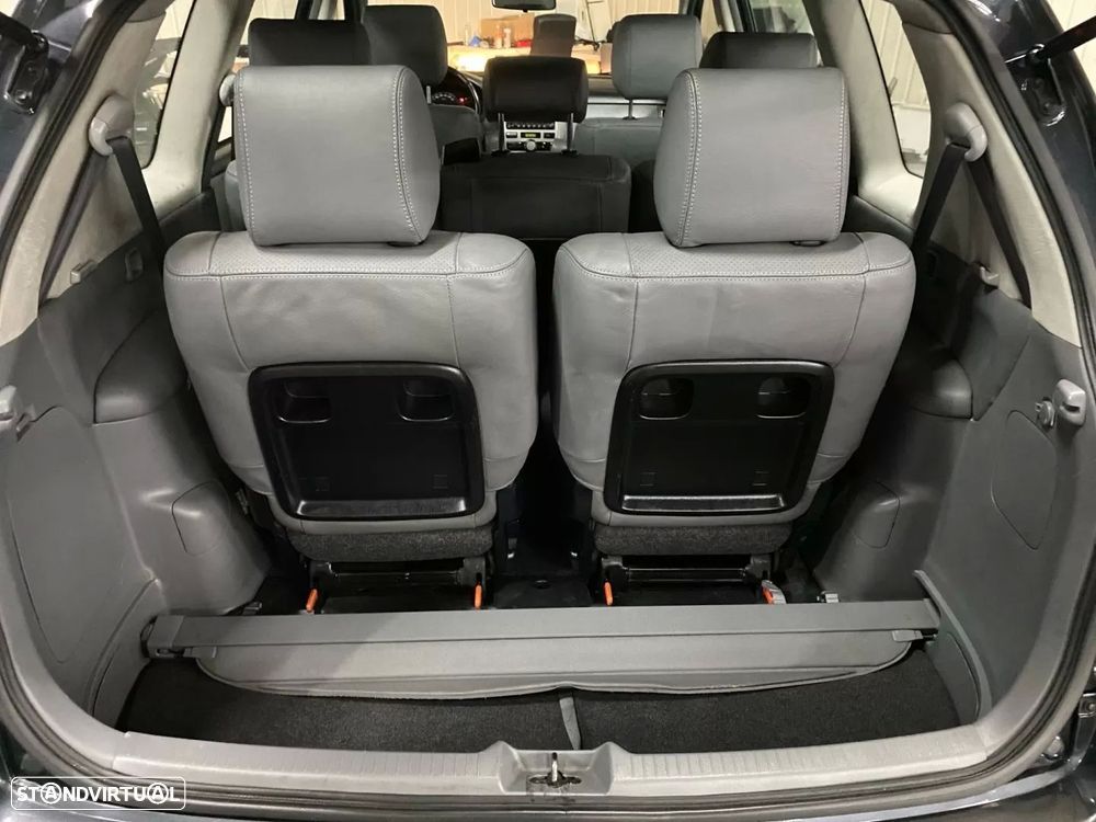 Toyota Avensis Verso 2.0 D-4D Sol TA - 20