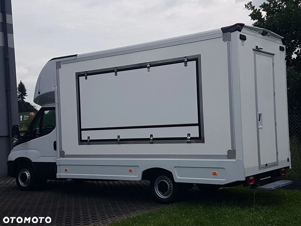 Iveco DAILY SKLEP FOODTRUCK BAR KONTENER NISKOPODŁOGOWY 4,44x2,23x2,42 KLIMA 35S14 DMC 3500KG - 4