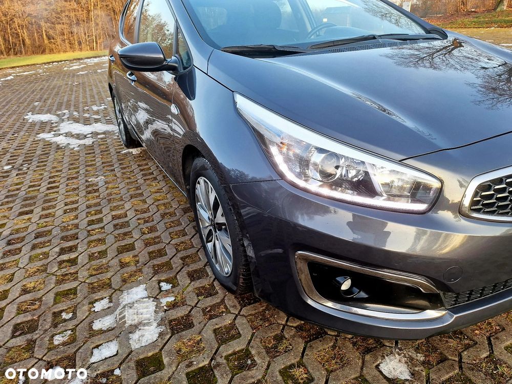 Kia Ceed 1.0 T-GDI ISG Platinum Edition - 21