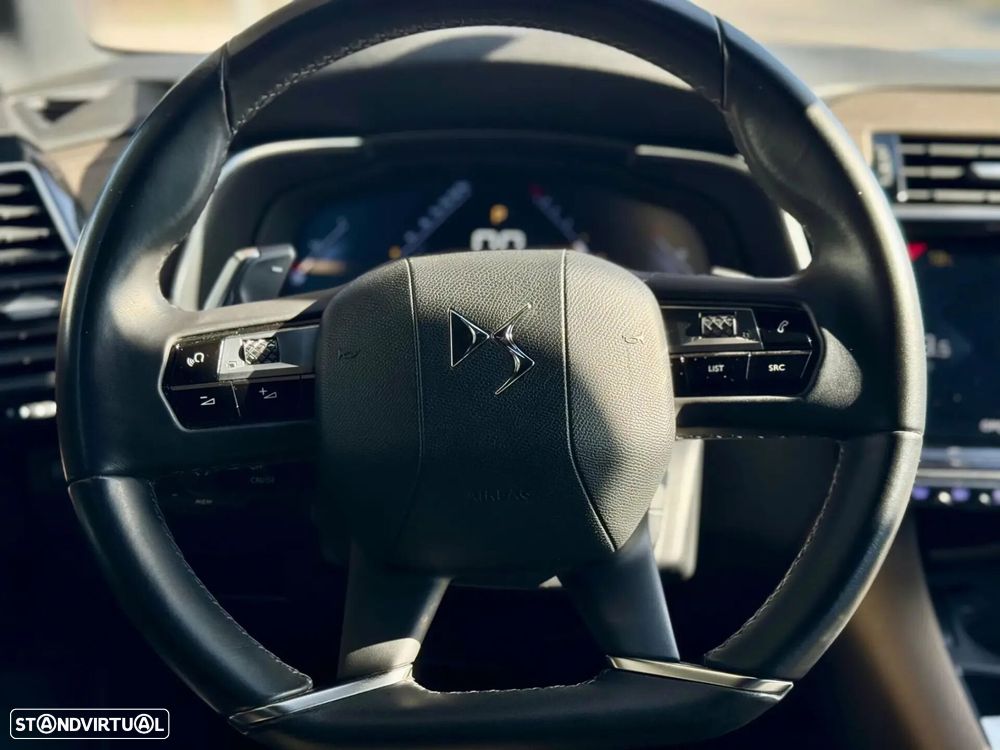 DS DS7 Crossback - 16