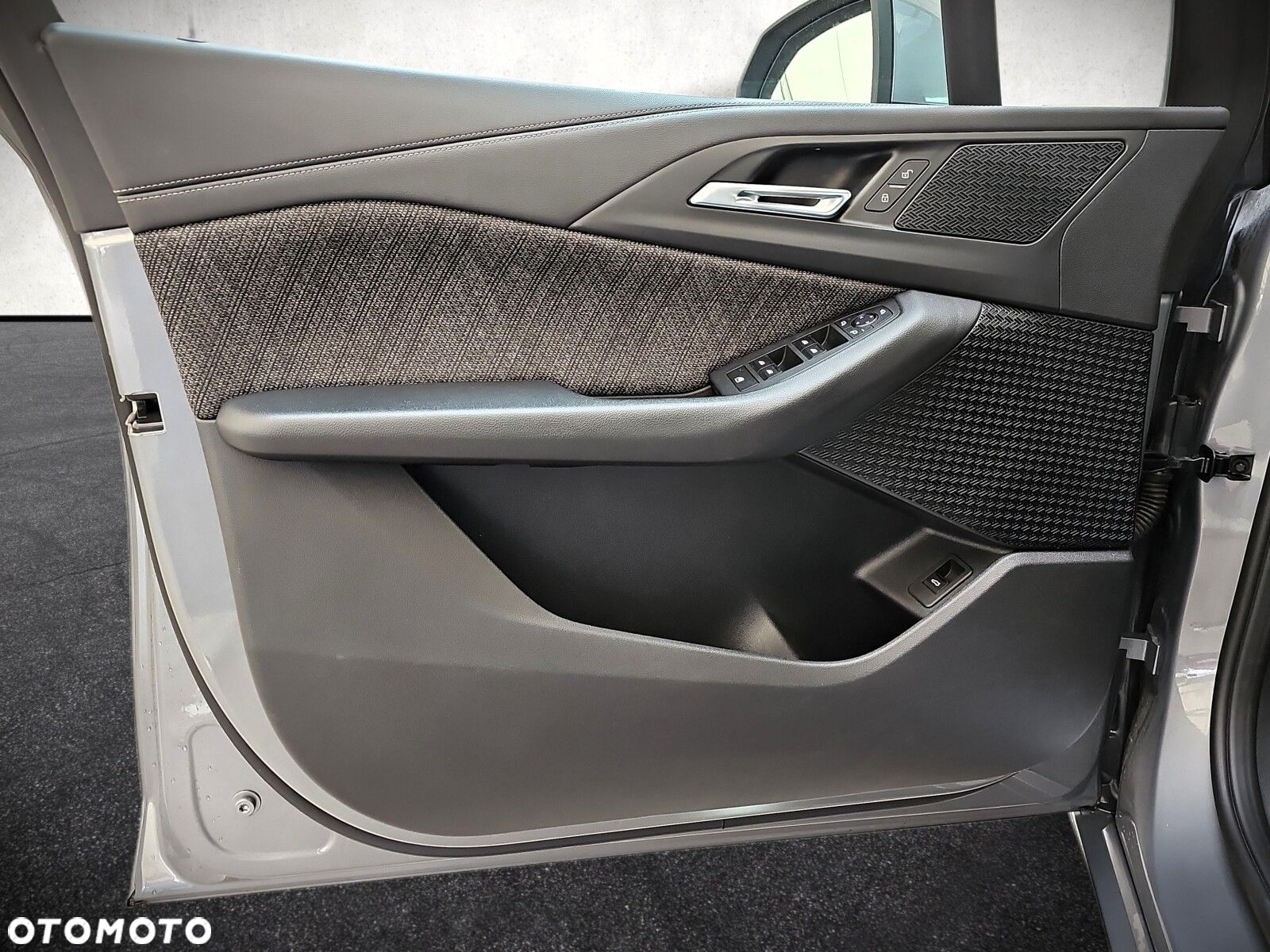 BMW Seria 2 - 17