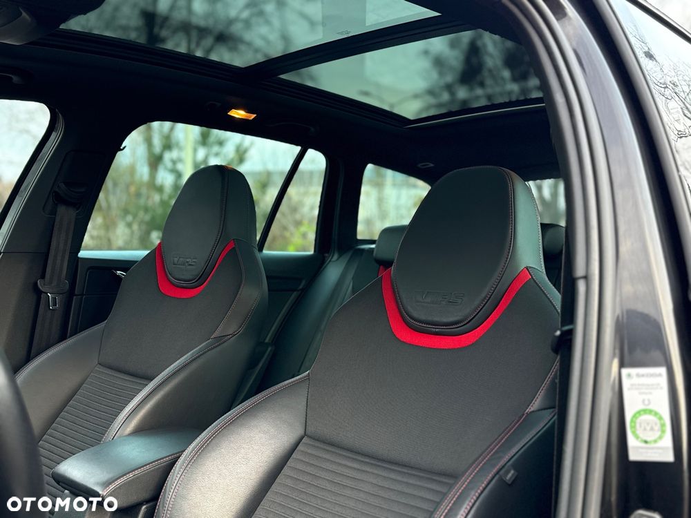 Skoda Octavia 2.0 TSI RS DSG - 35