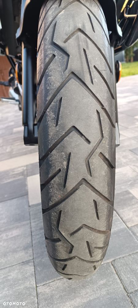 Suzuki V-STROM - 27