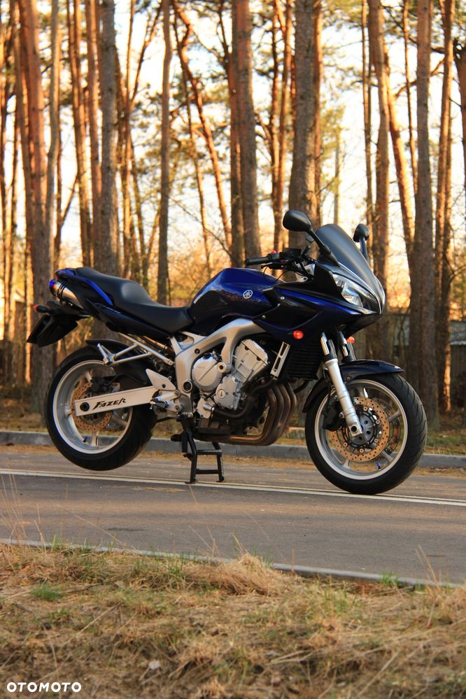 Yamaha FZ6 - 11
