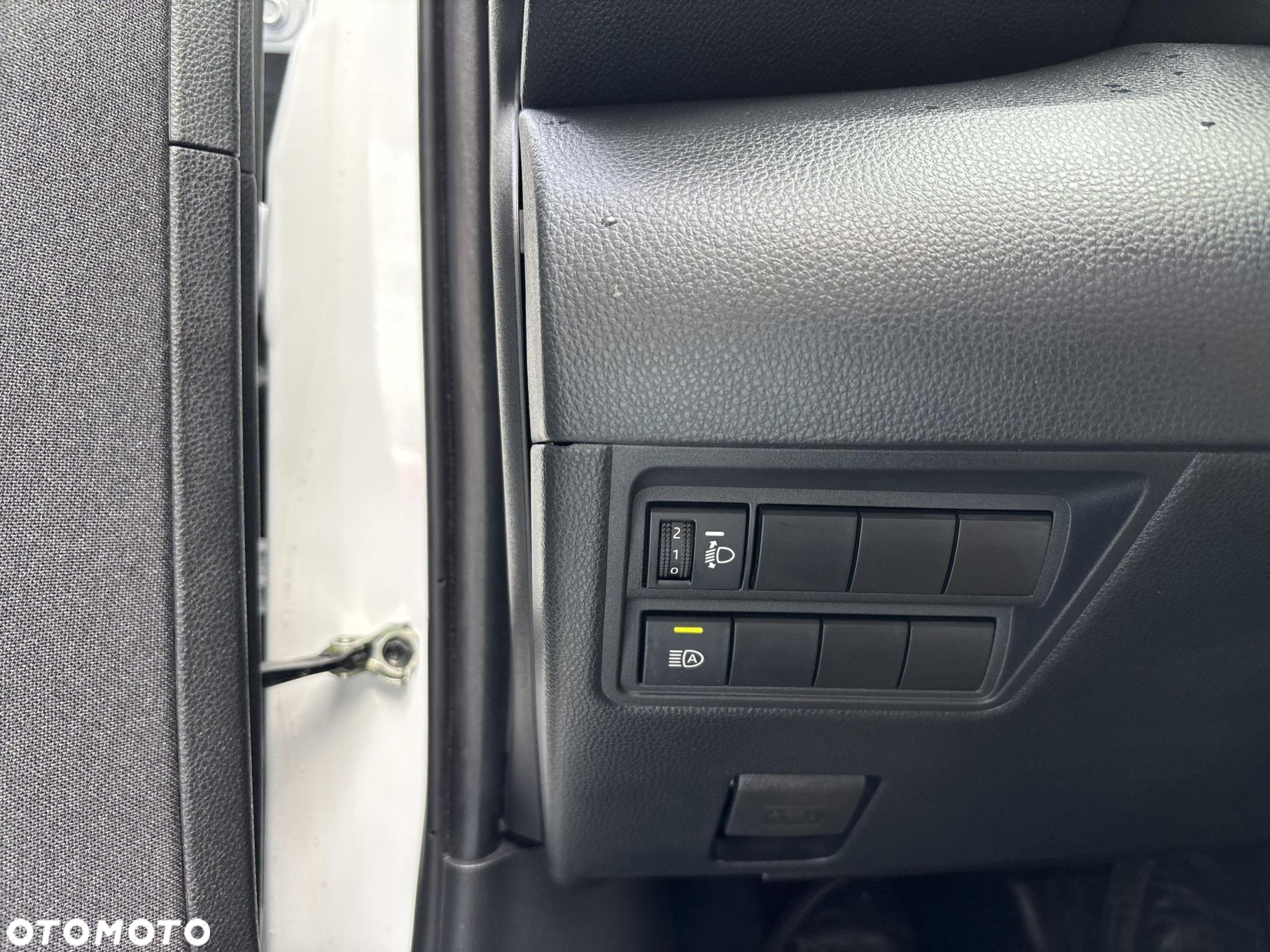 Toyota Yaris Cross Hybrid 1.5 Comfort - 20