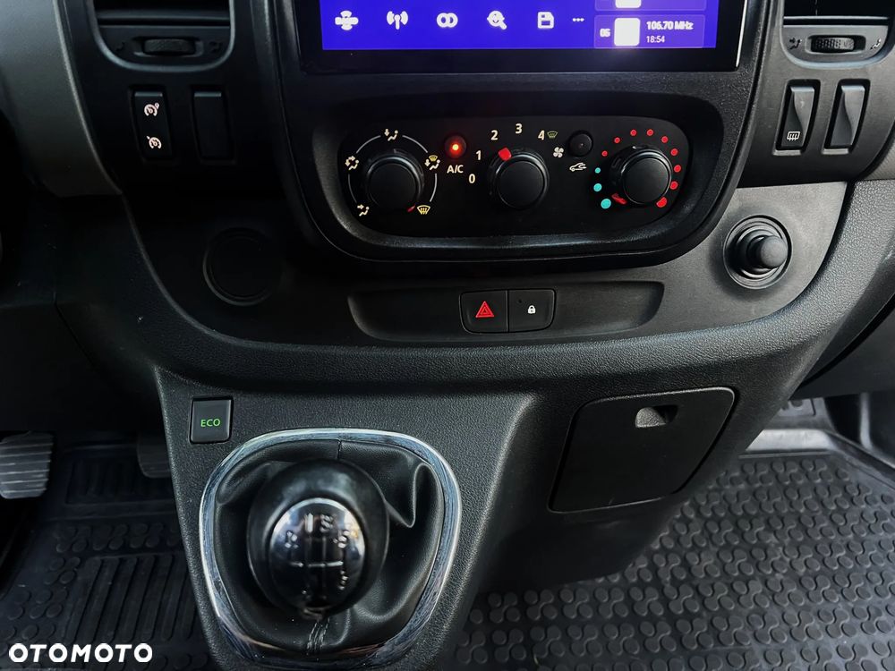Renault Trafic - 36