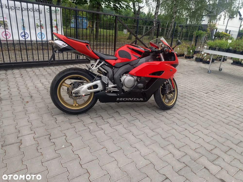 Honda CBR - 2