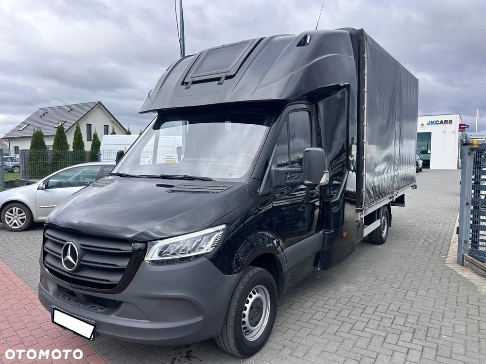 Mercedes-Benz Sprinter - 13