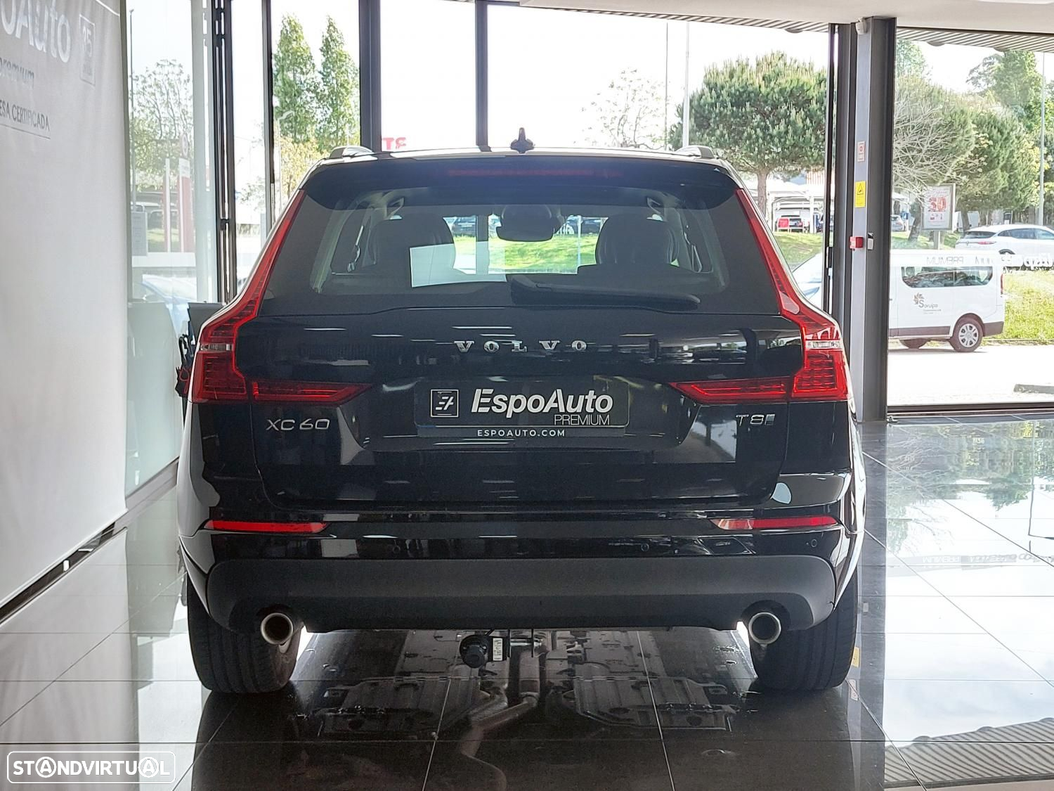 Volvo XC 60 2.0 T8 PHEV Momentum AWD - 5