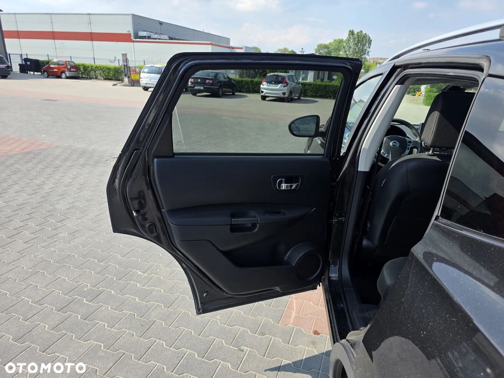 Nissan Qashqai+2 2.0 4x4 Tekna Premium - 10