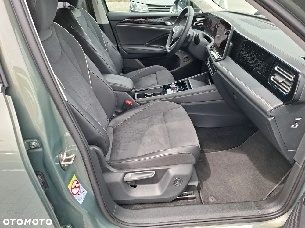 Volkswagen Tiguan 1.5 eTSI Elegance DSG - 12