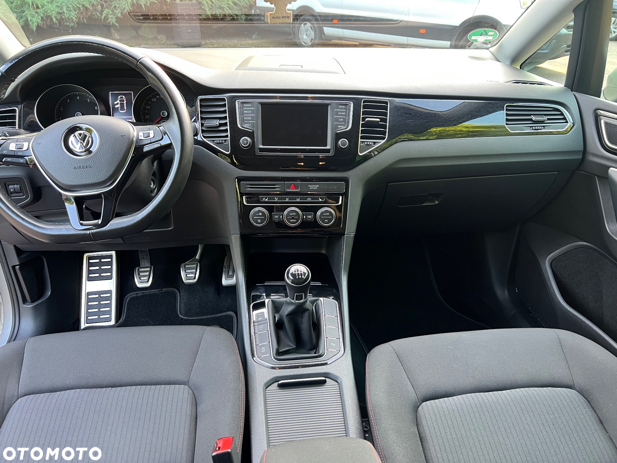 Volkswagen Golf Sportsvan - 13