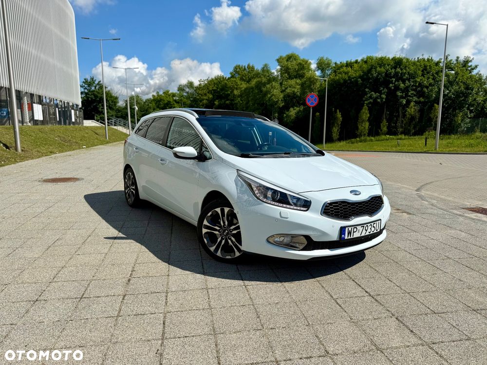 Kia Ceed 1.6 CRDi 128 Platinum Edition - 2