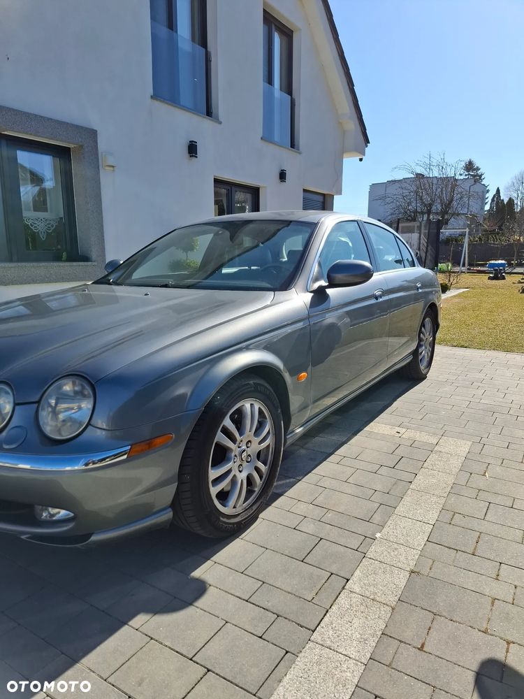 Jaguar S-Type 4.2 V8 - 4