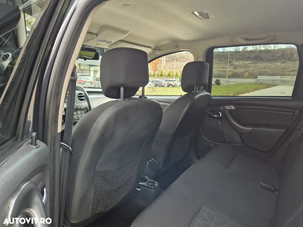 Dacia Duster dCi 110 FAP 4x4 Prestige - 8