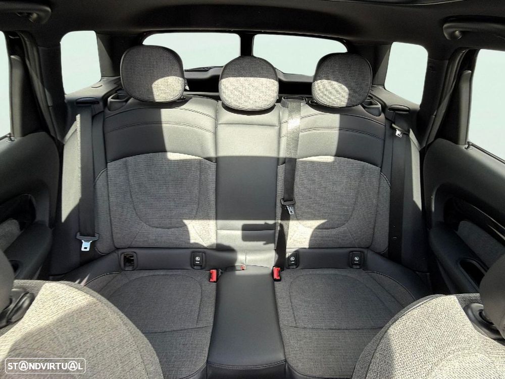 MINI Clubman - 19