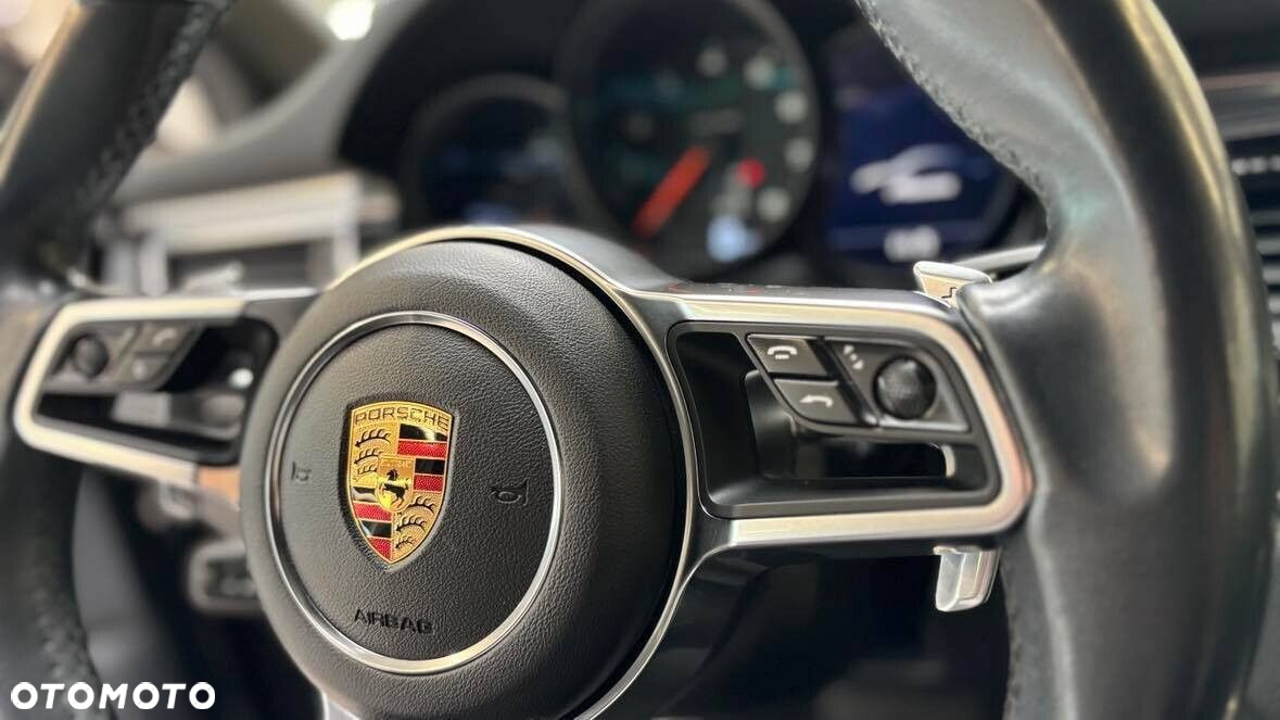 Porsche Macan Standard - 11