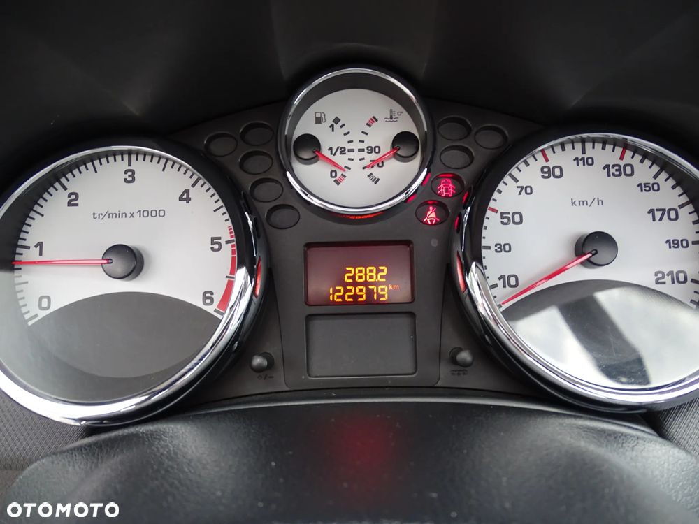 Peugeot 207 110 HDi FAP (Blue Lion) Tendance - 26