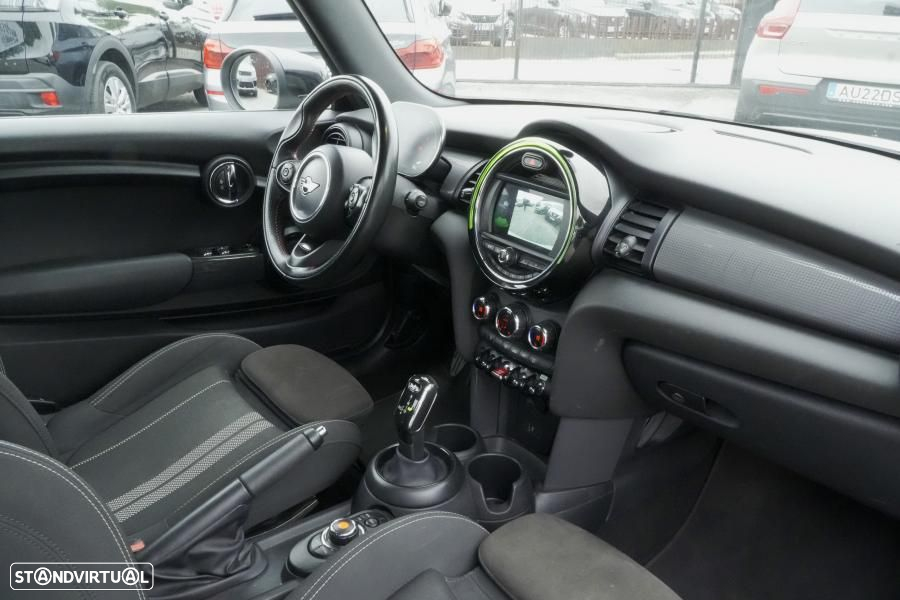 MINI Cabrio Cooper Premium Extra JCW Auto - 18