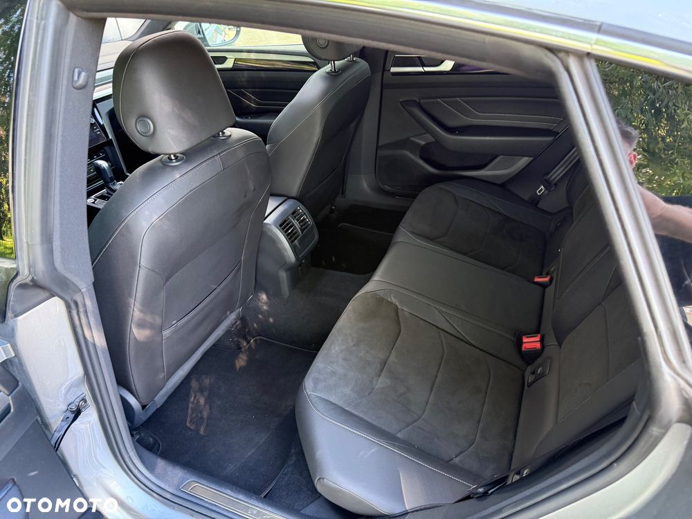 Volkswagen Arteon 2.0 TSI R-Line DSG - 24
