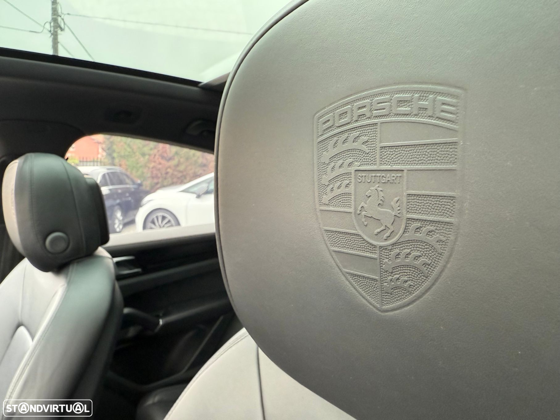 Porsche Cayenne Coupé E-Hybrid - 24