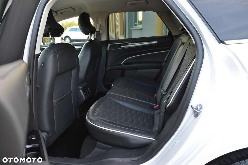 Ford Mondeo 2.0 TDCi Bi-Turbo PowerShift-Aut Vignale - 29