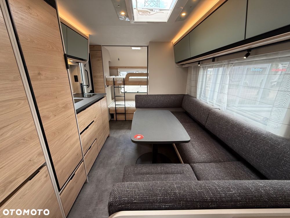 Dethleffs Camper 560 FMK - 15
