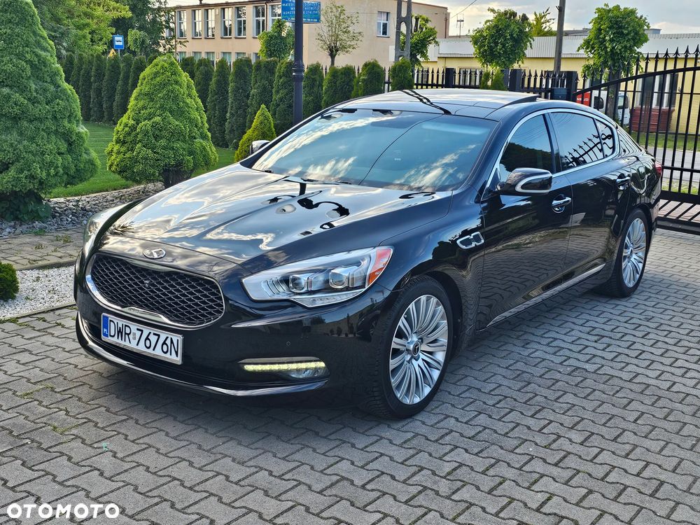 Kia K9 - 1