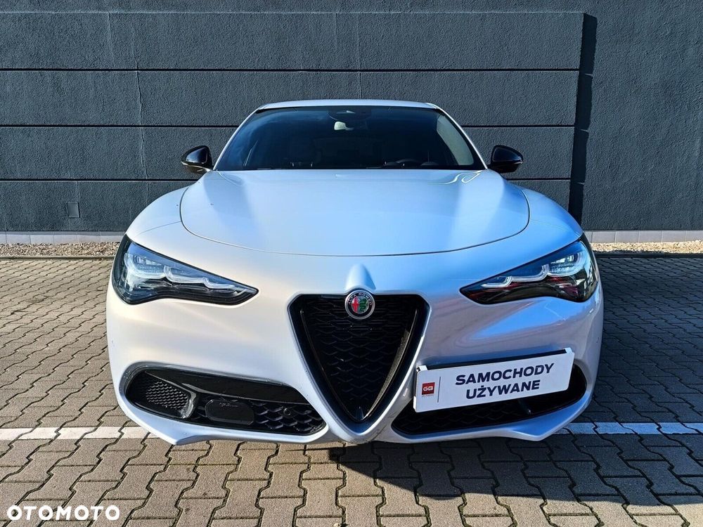 Alfa Romeo Stelvio 2.0 Turbo Veloce Q4 - 4