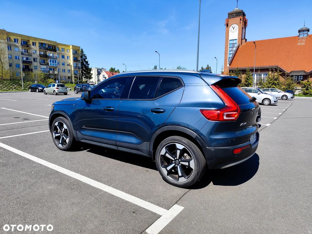 Volvo XC 40 - 4