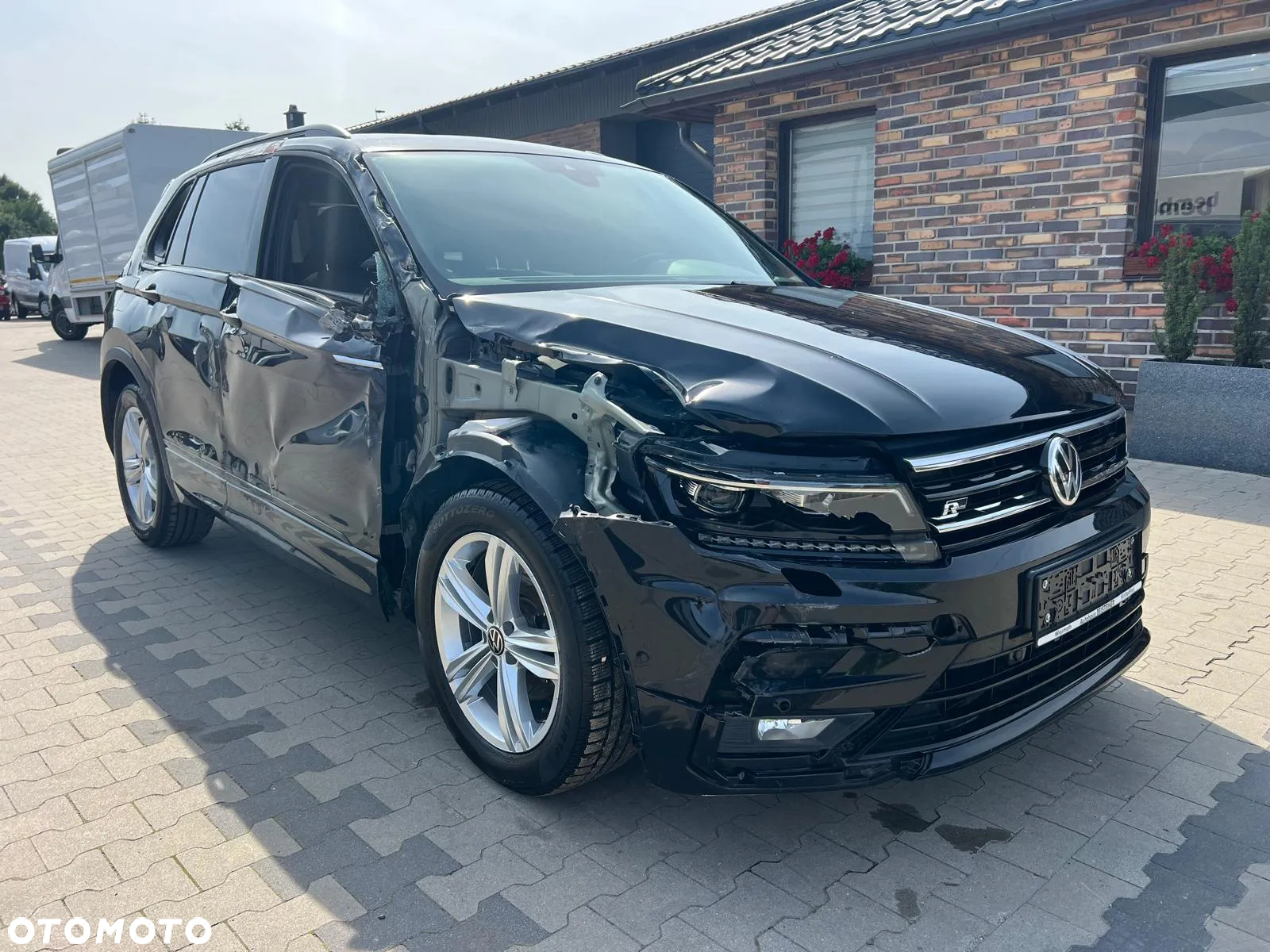 Volkswagen Tiguan - 3