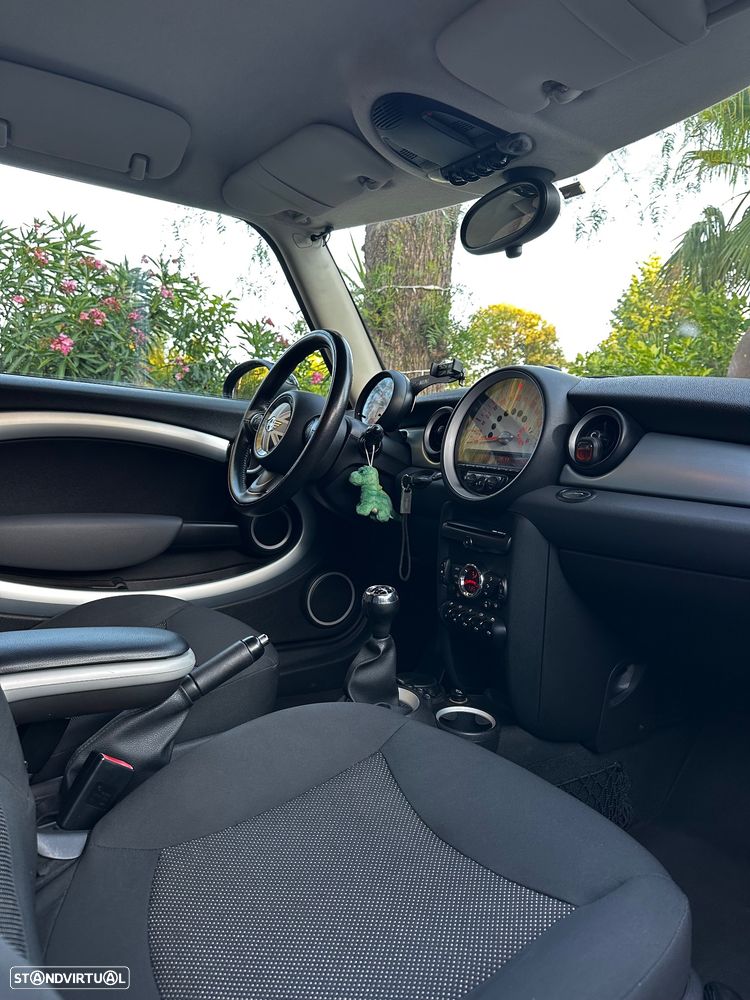 MINI Clubman One D - 10