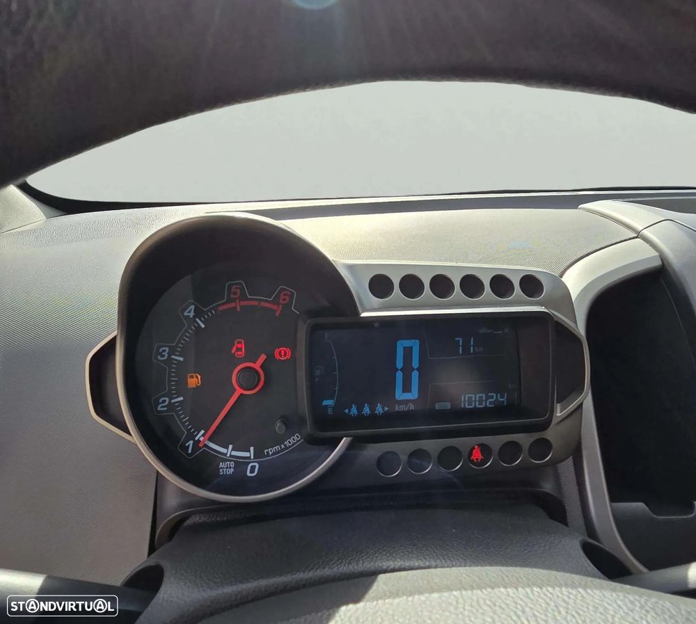 Chevrolet Aveo 1.3 VCDi LT - 17