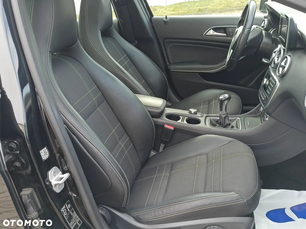 Mercedes-Benz Klasa A 180 (BlueEFFICIENCY) AMG Sport - 10