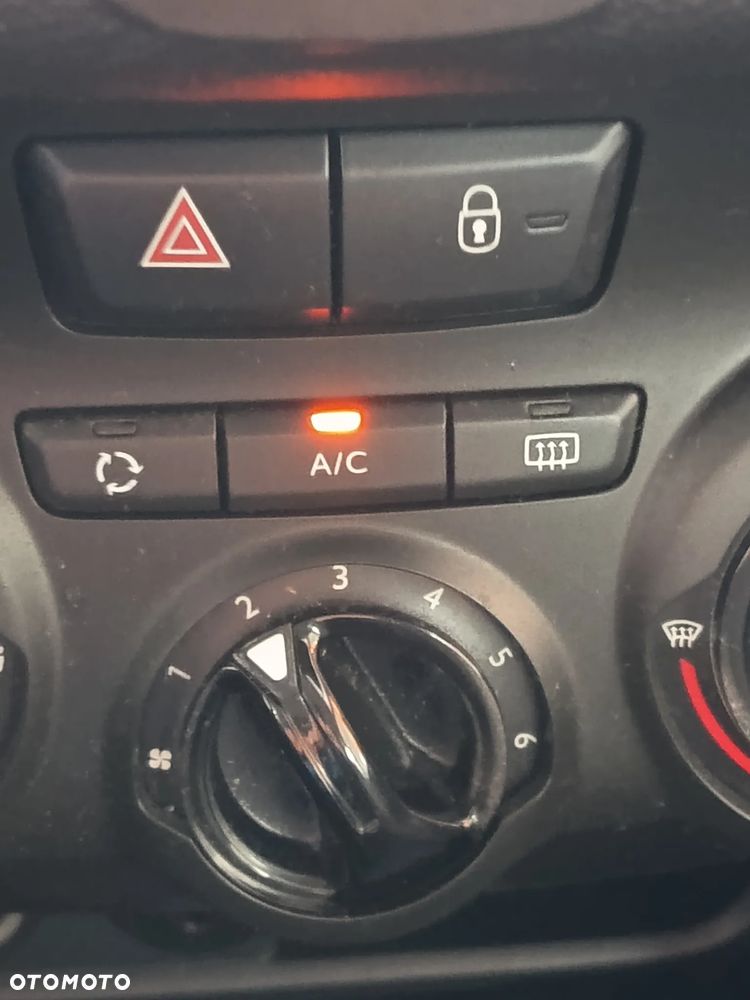 Peugeot 208 PureTech 82 Start & Stop Active - 10