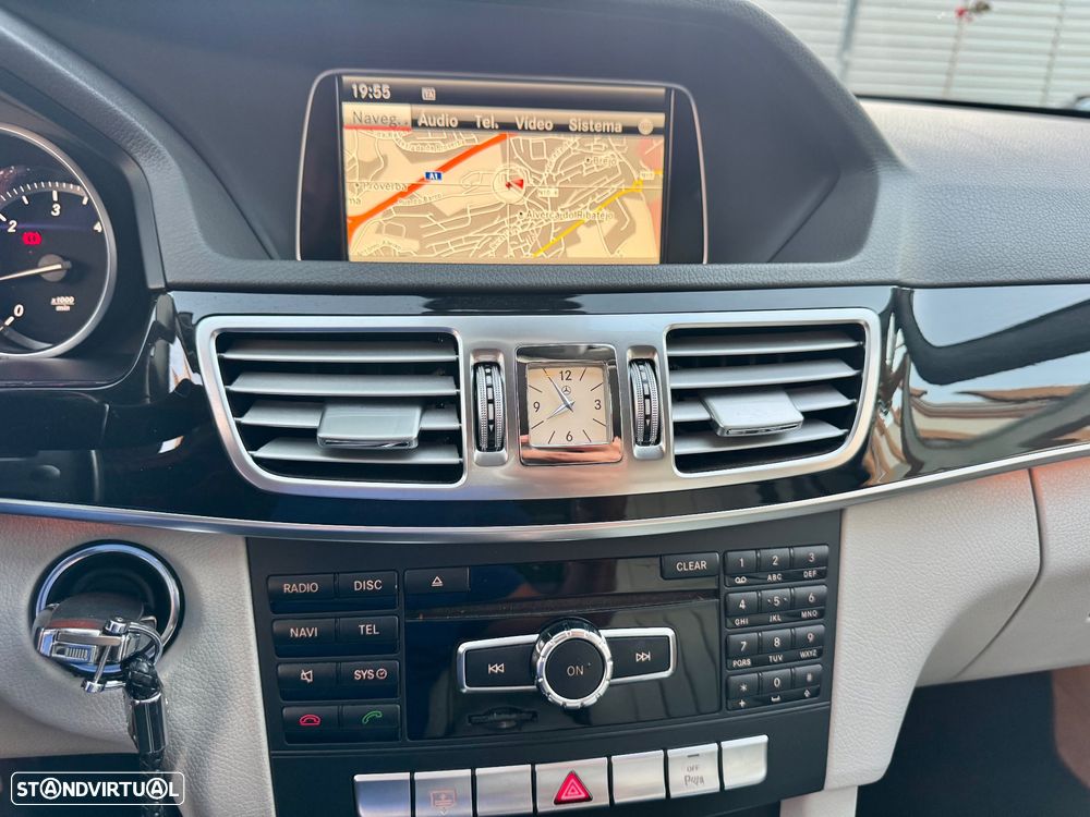 Mercedes-Benz E 300 Bluetec Hybrid Avantgarde - 20