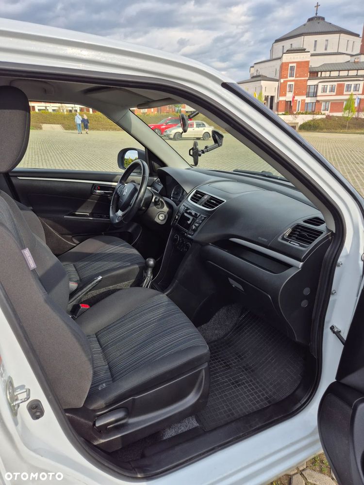 Suzuki Swift 1.2 Comfort Plus - 8