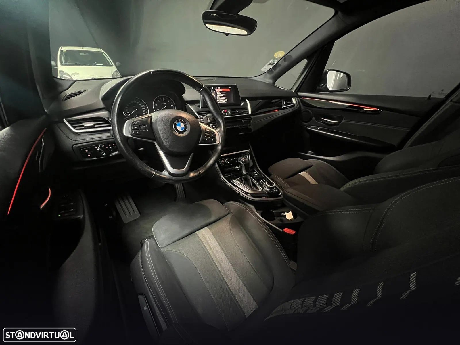BMW 218 Active Tourer d Sport-Aut. Sport Line - 6