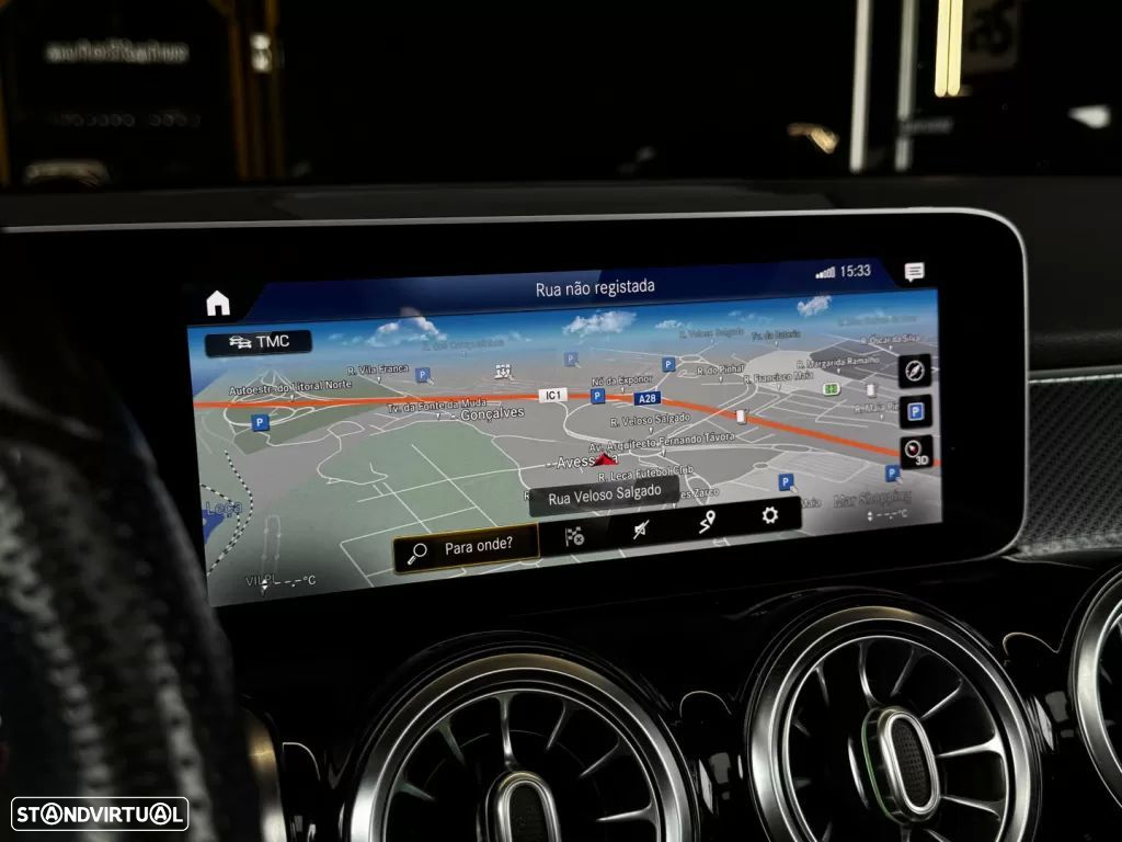 Mercedes-Benz GLB 200 d AMG Line - 46