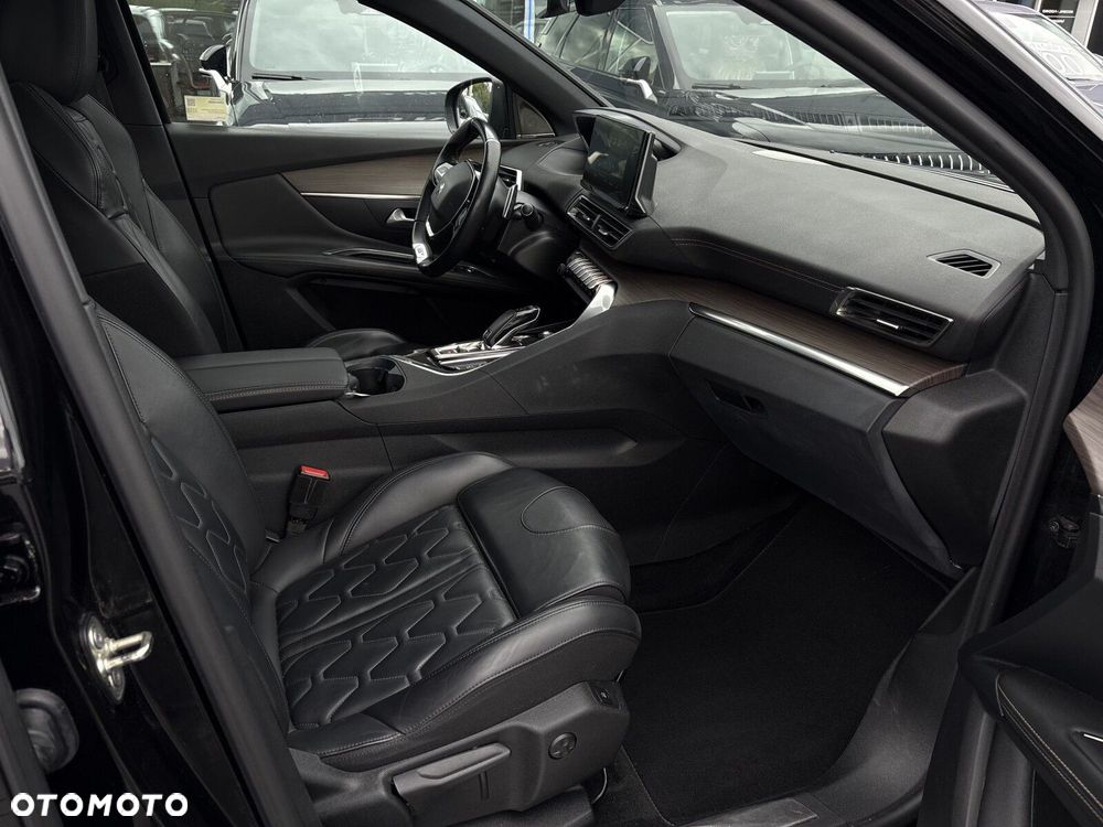 Peugeot 3008 1.6 PureTech GT Pack S&S EAT8 - 10