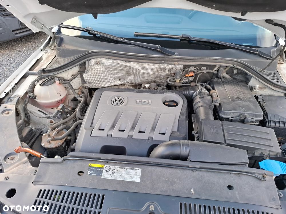 Volkswagen Tiguan - 5